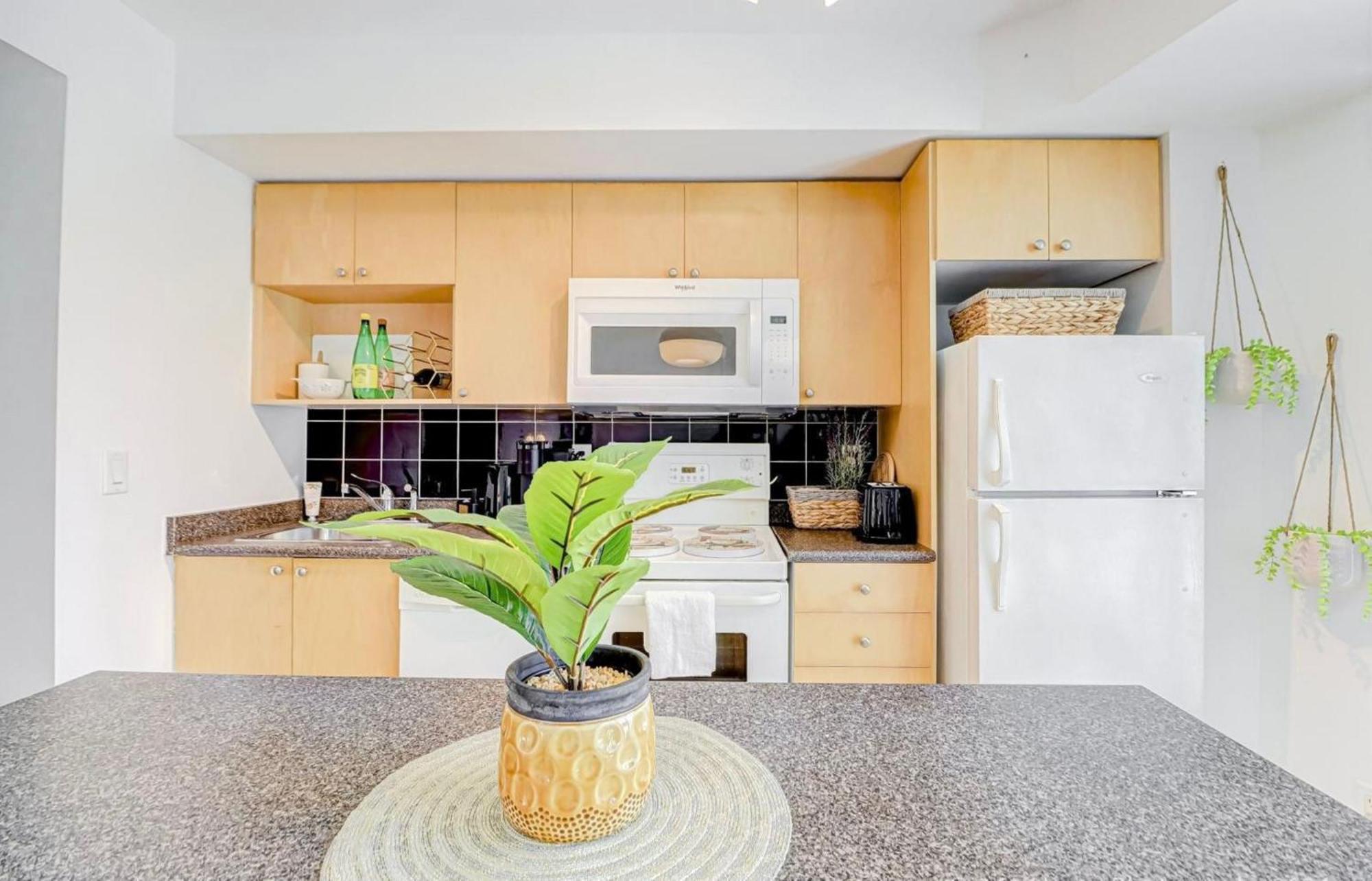 Globalstay Yonge St Condos Toronto Buitenkant foto