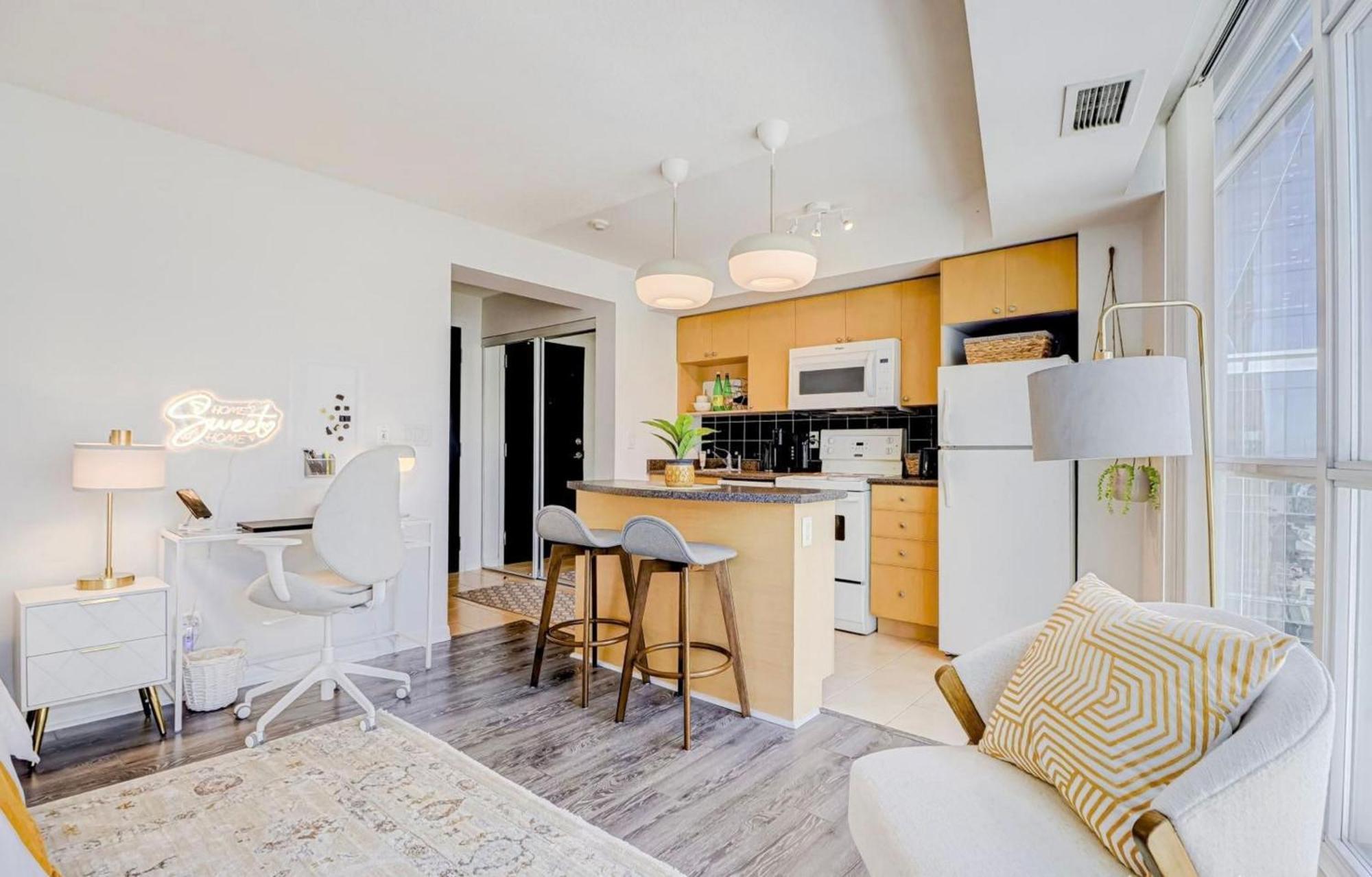 Globalstay Yonge St Condos Toronto Buitenkant foto